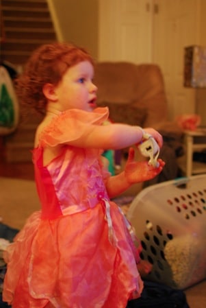 princess playing wii.jpg