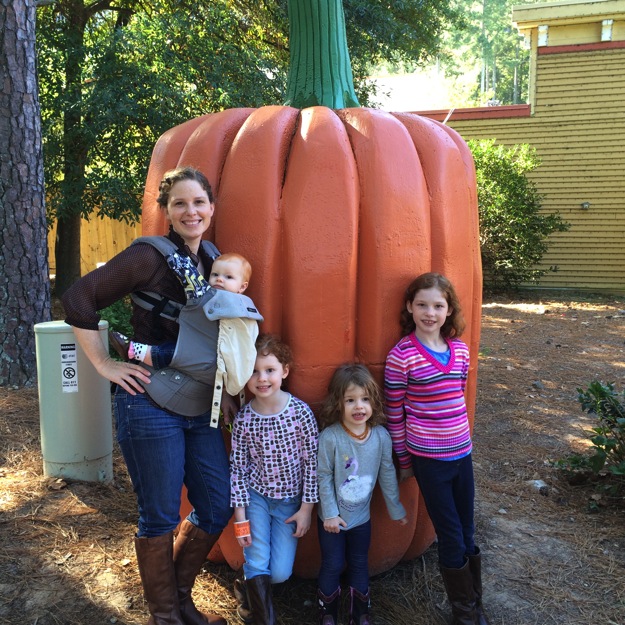 Our annual pumpkin patch trip | 2014