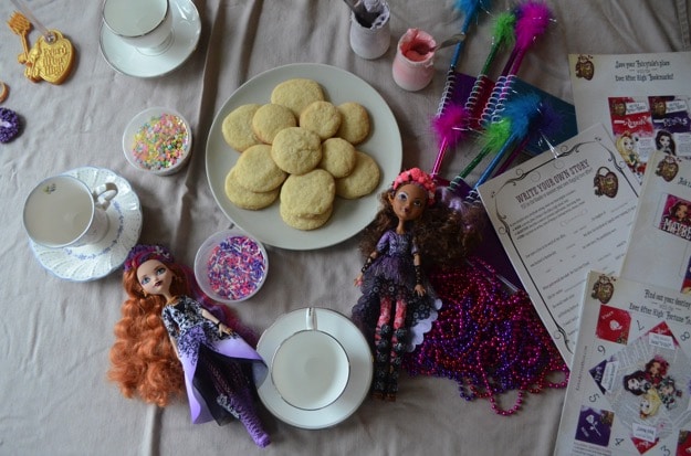 A Madeline Hatter-Inspired Tea Party | Ever After High