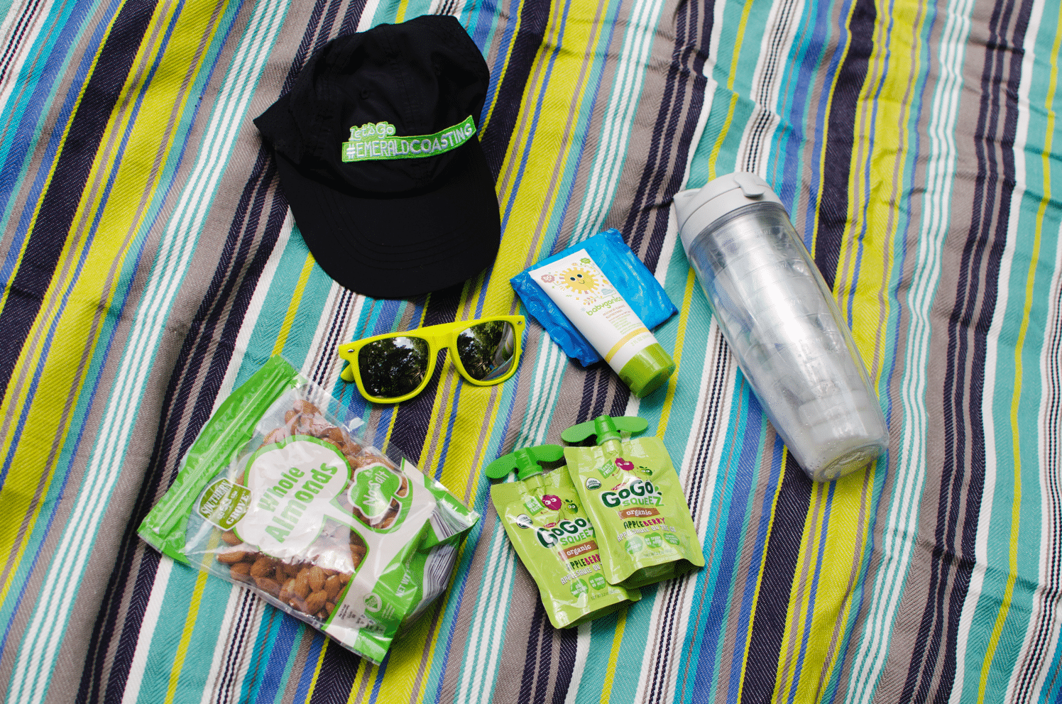 What's in my keeping my family active bag | Tips for staying active and taking a trip with your family #StayfreeSisters