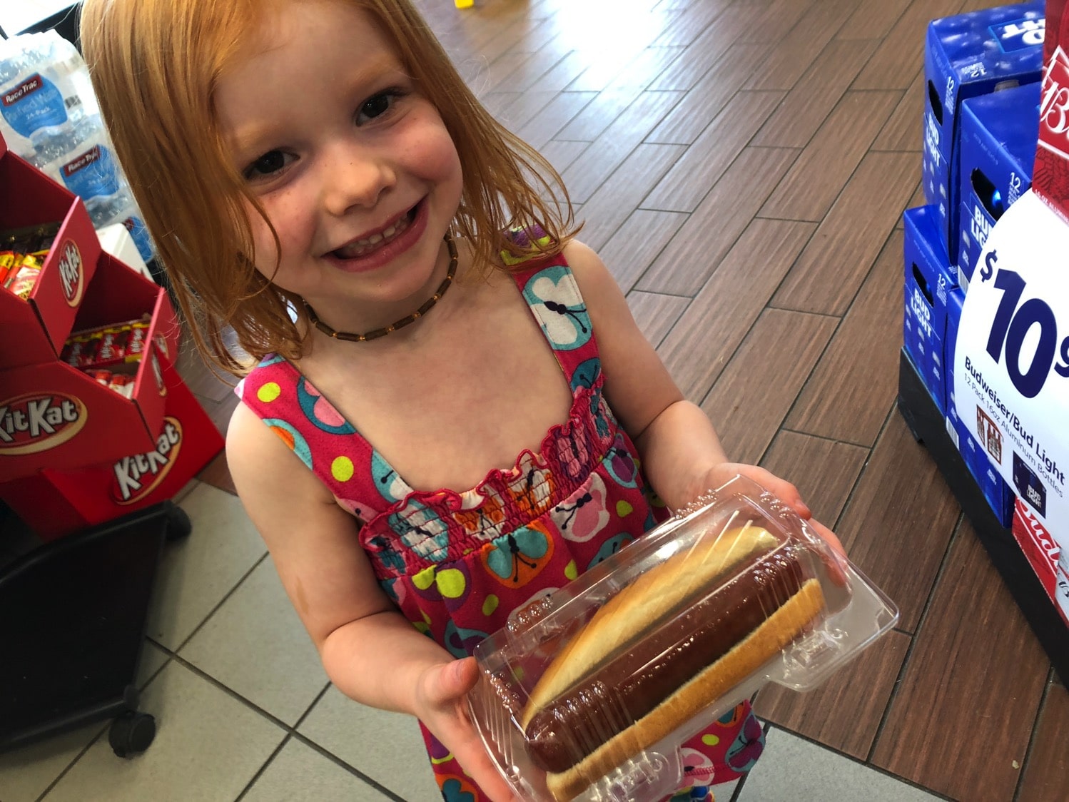 hot dog at racetrac